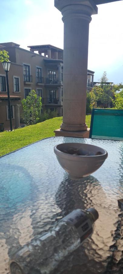 La Esmeralda, En Exclusivo Residencial Con Amenidades De A 7 Minutos Del Centro De San Miguel! Apartment