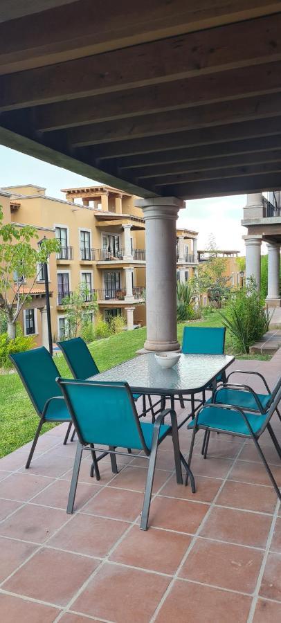 Apartment La Esmeralda, En Exclusivo Residencial Con Amenidades De A 7 Minutos Del Centro De San Miguel! San Miguel de Allende